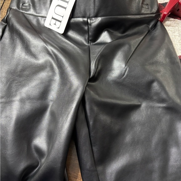 NWT Hue slit faux leather leggings - Picture 2 of 4